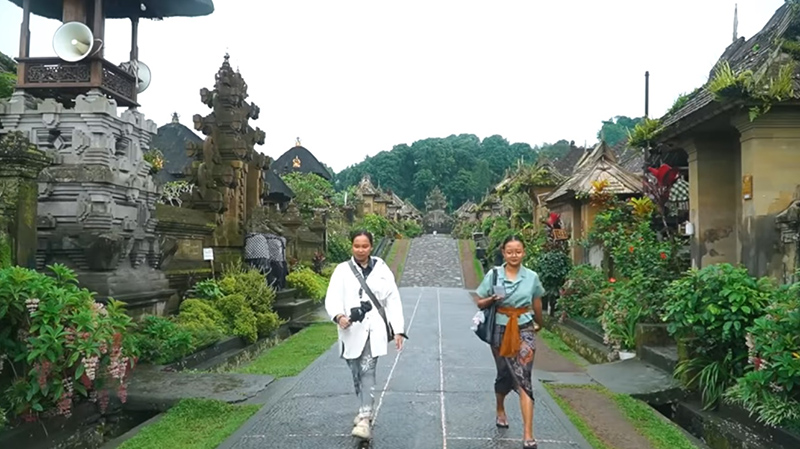 Penampakan Desa Penglipuran, Bali   Foto: tangkapan layar Youtube Roadtrip Indonesia