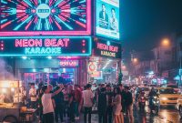 Foto Ilustrasi Tempat Karaoke. Foto: Hasil Gemini AI
